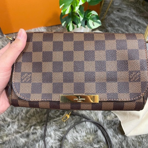 🔥Favorite pm like new condition discontinued 🔥 - Picture 3 of 16